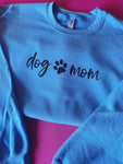 Dog Mom-Paw Titled